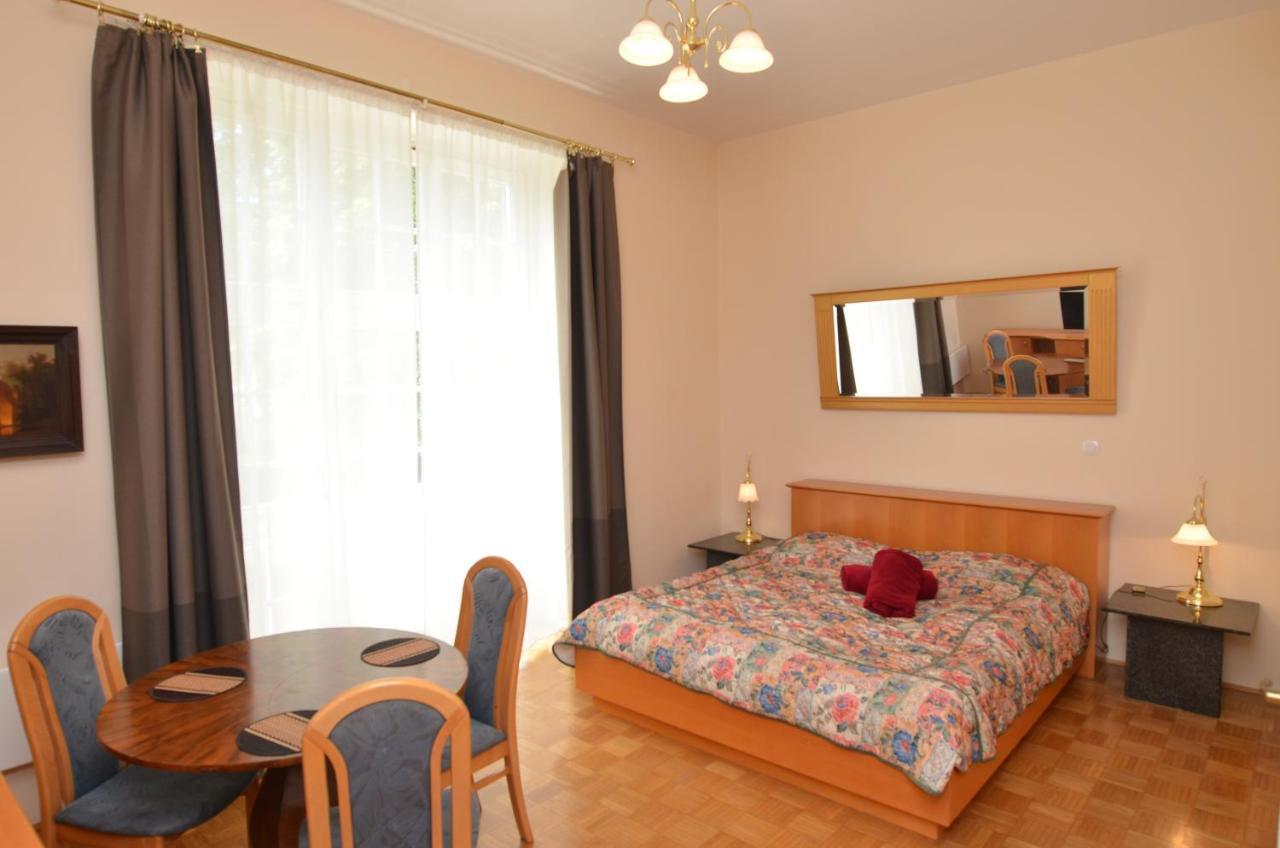Apartments Vektor Vila Golf Rogaska Slatina Ngoại thất bức ảnh